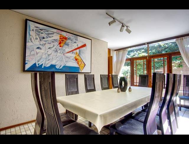 5 BEDROOM HOUSE FOR SALE IN VICTORY PARK